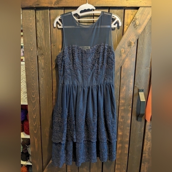 Annabelle Dresses & Skirts - Francesca's ANABELLE dress